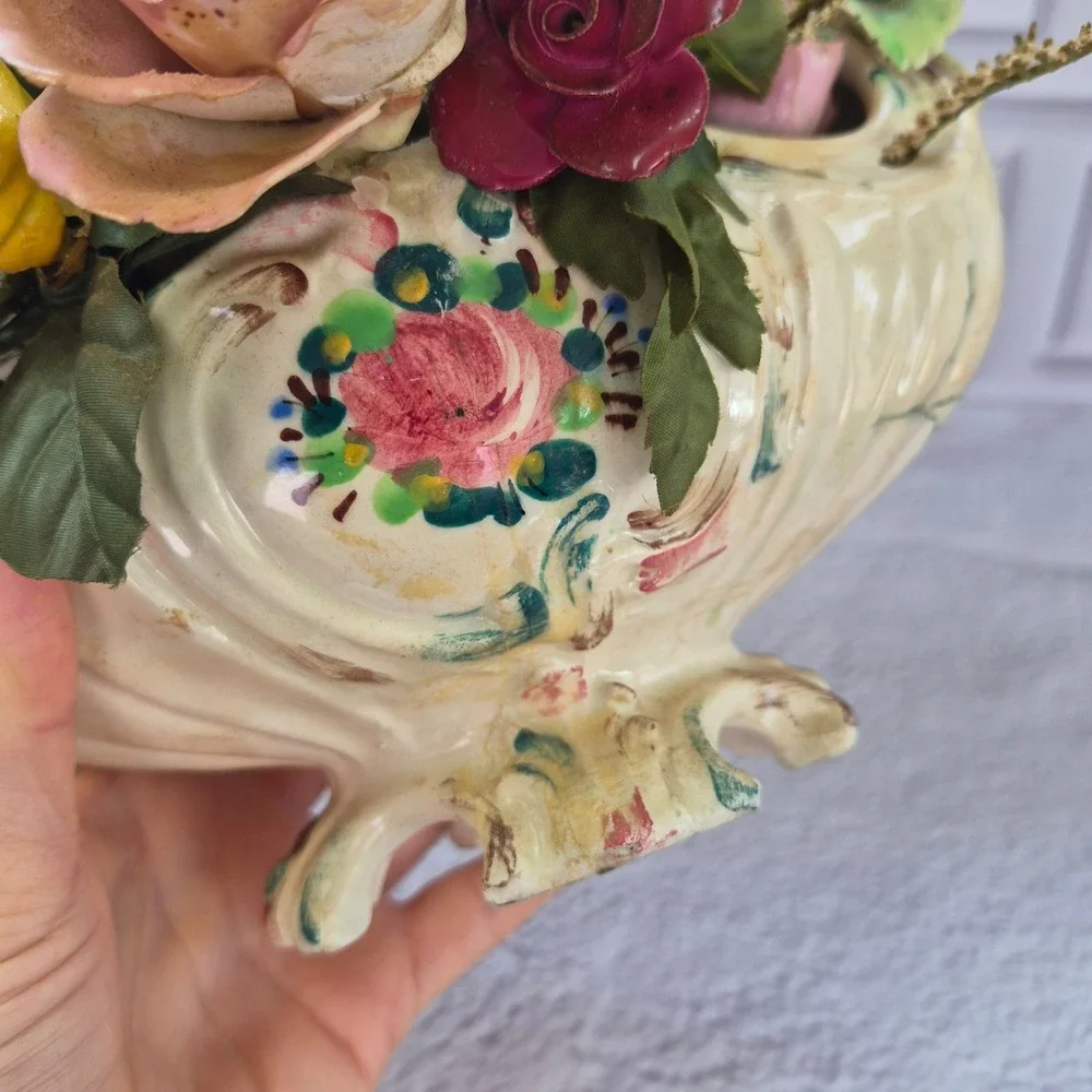 VTG‎ Centerpiece Capodimonte Italian Porcelain Large Roses Flowers Floral 8X6